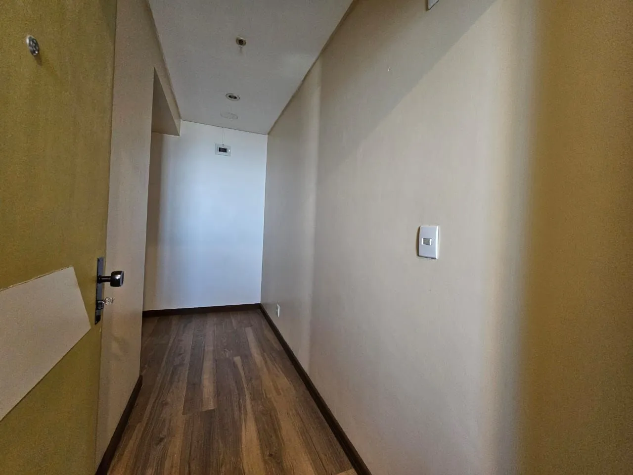 Imagem Conjunto Comercial com 2 salas para alugar em Moinhos de Vento, Porto Alegre