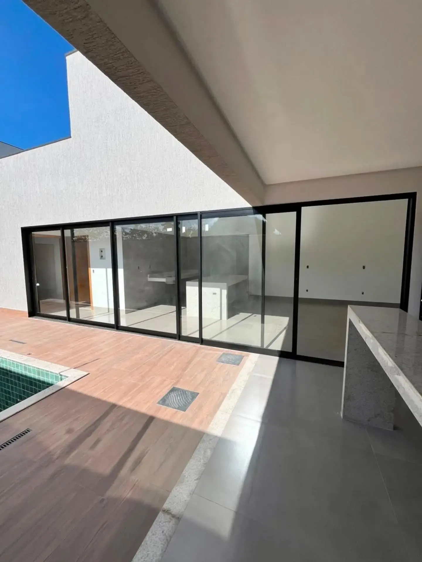 Imagem Casa Sozinha No Lote No Jardim Olimpico Com Lazer Completo