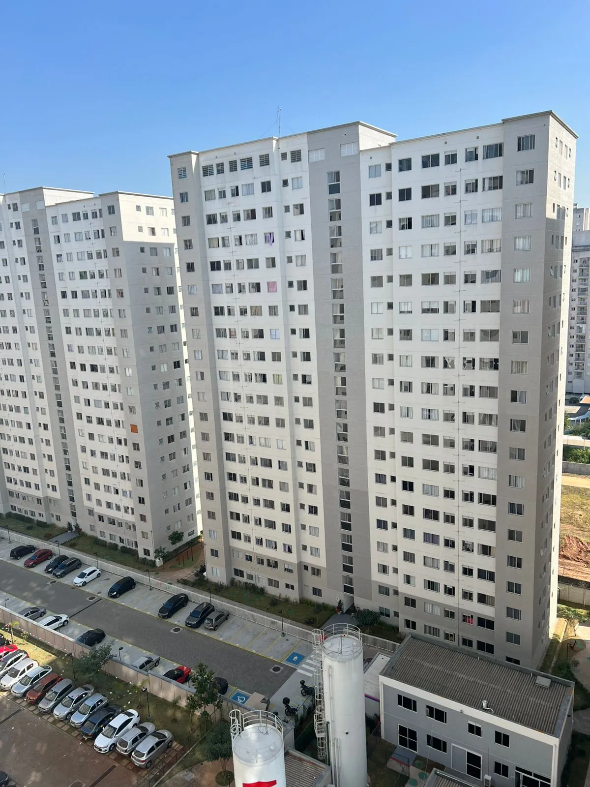 Foto do imóvel VENDO LINDO APARTAMENTO DE DOIS DORMITÓRIOS NA AV. MIGUEL YUNES!! em Avenida Miguel Yunes