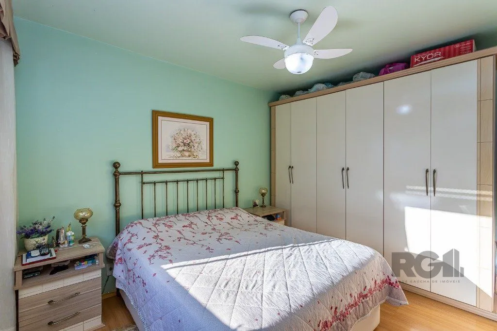 Imagem Apartamento no Jardim Botânico de 3 dormitórios dependência e 2 vagas