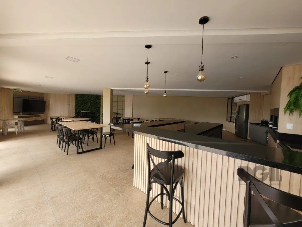 Imagem Casa Condominio para Venda - 365m², 3 dormitórios, sendo 3 suites, 3 vagas - Praia de Belas