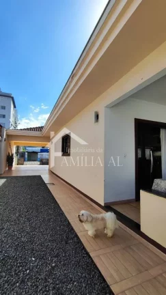 Imagem Casa de Laje 100% Averbada no Aventureiro