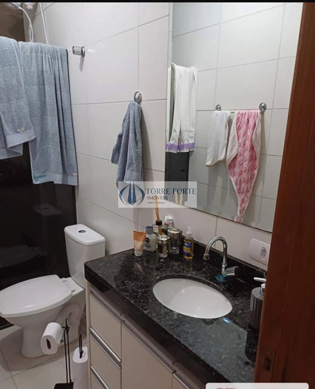 Imagem Apartamento com 3 dormitórios, 1 suíte,1 vaga de garagem, Vila Alice