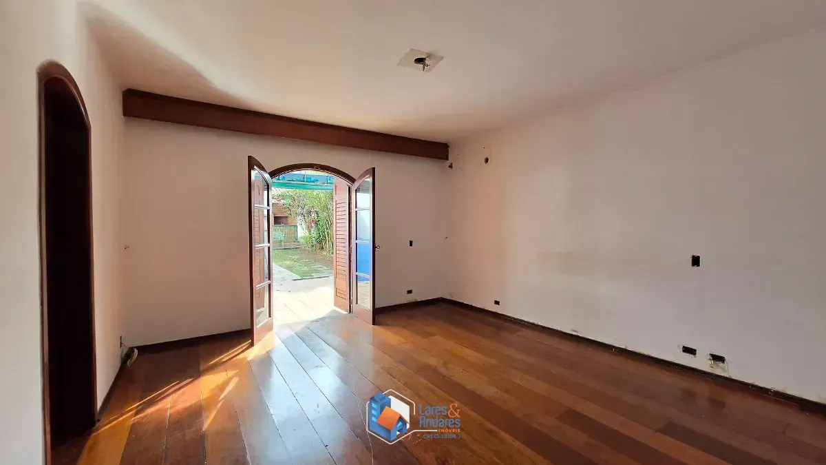 Imagem Casa para venda em Tremembé com 4 quartos, sendo 4 suítes, 412m²