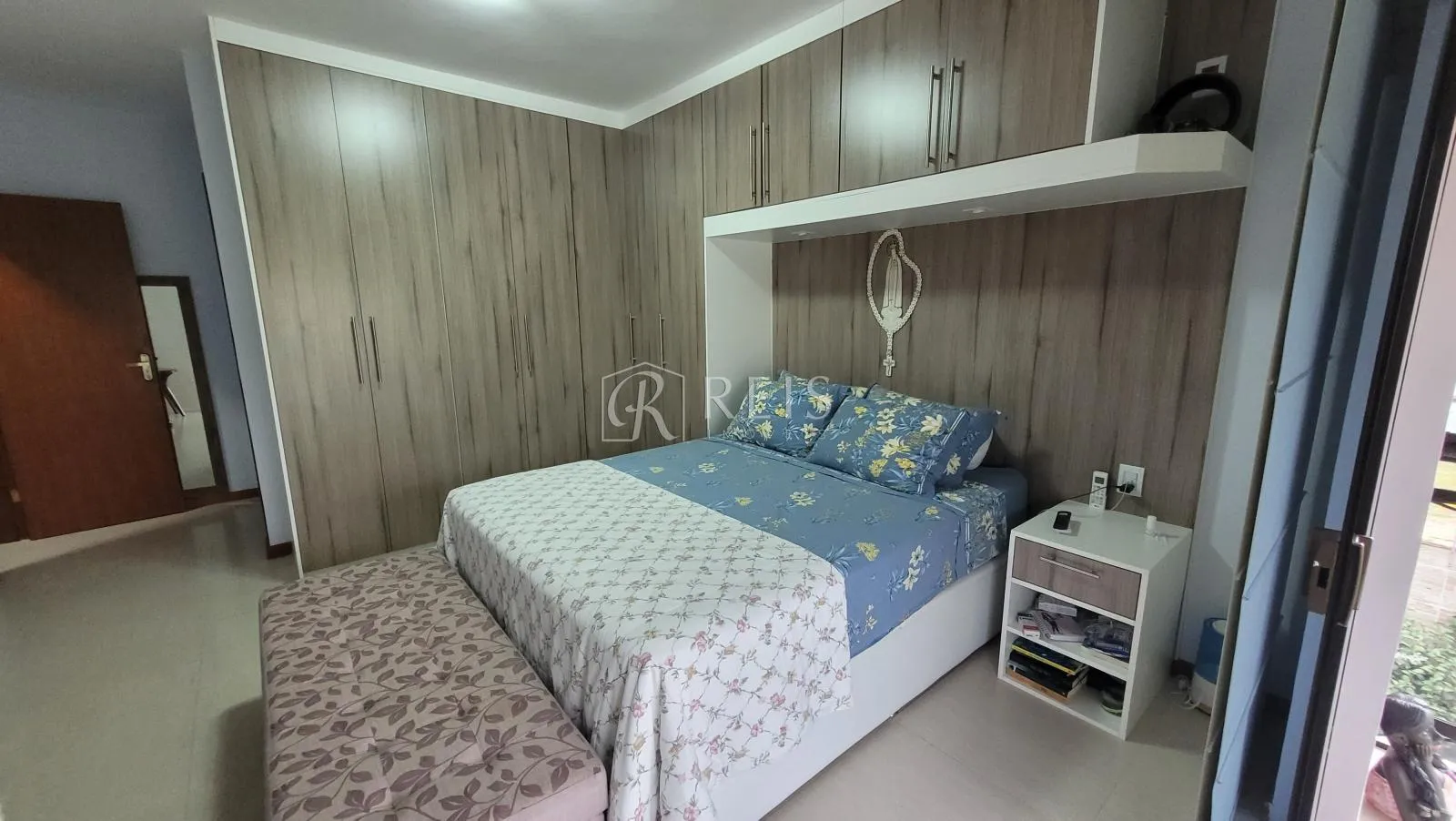 Imagem Casa para Venda em Rio das Ostras, Jardim Bela Vista, 3 dormitórios, 2 suítes, 3 banheiros, 3 vagas