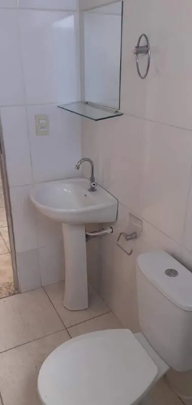 Imagem APARTAMENTO AMPLO+VAGA PARA MOTO+BEM LOCALIZADO+TORRE ÚNICA