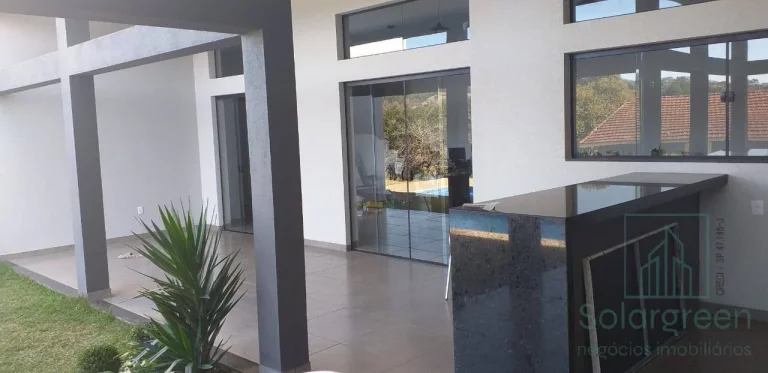 Imagem Chacara de 1500 m² em condomínio fechado. Represa de Piracaia