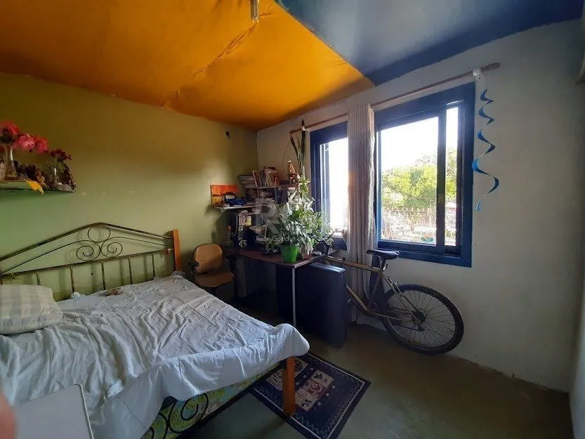 Imagem Casa para Venda - 184m², 4 dormitórios, sendo 1 suites, 5 vagas - Cavalhada