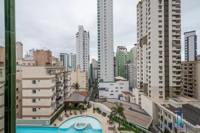 Imagem Apartamento Zona Central para Venda em Balneário Camboriú, CENTRO, 4 dormitórios, 4 suítes, 5 banheiros, 3 vagas