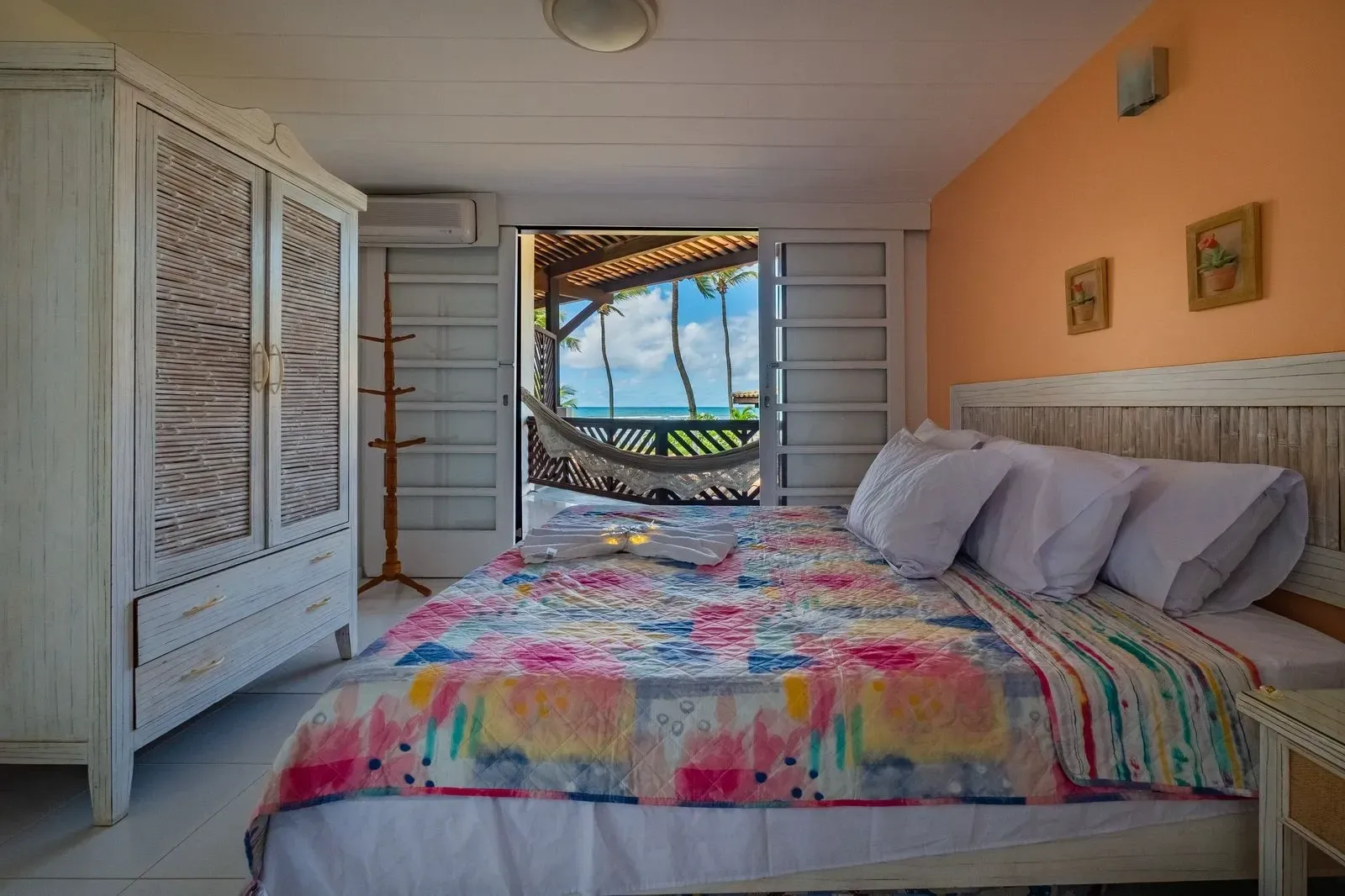 Imagem Apartamento com 4 Quartos para Alugar ou Temporada, 116 m² em Praia do Forte - Mata de São João