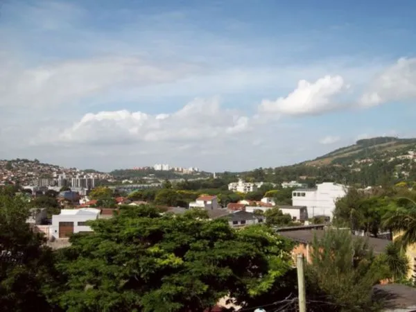 Imagem Sobrado para Venda - 240m², 3 dormitórios, sendo 1 suites, 1 vaga - Partenon