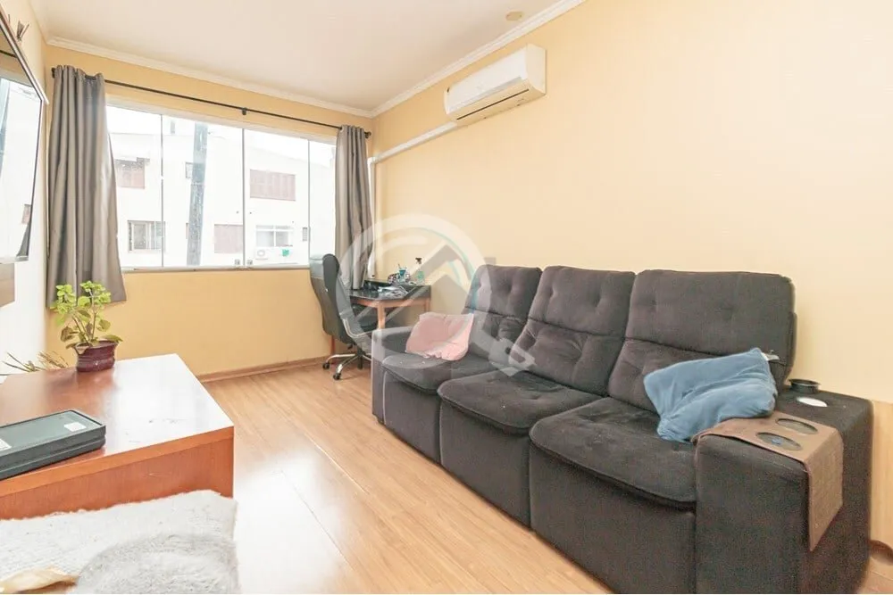 Imagem Apartamento com excelente localização, próximo à Av. Salvador França/PUCRS, Parques, Supermerca...