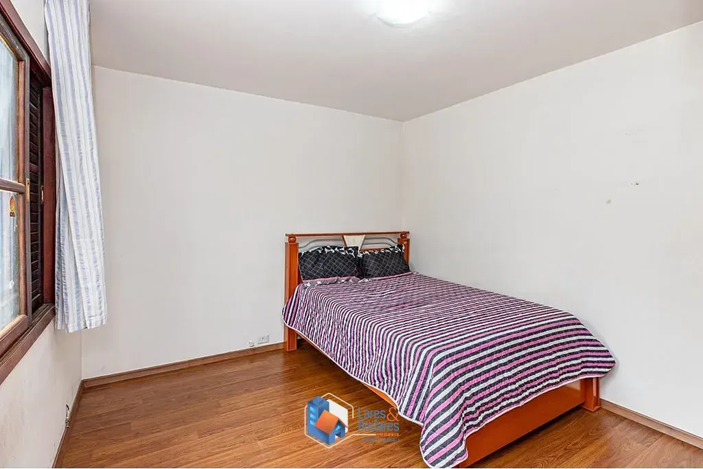 Imagem Casa à venda 3 Quartos 1 Suite 2 Vagas 396M² Jardim Umuarama São Paulo - SP