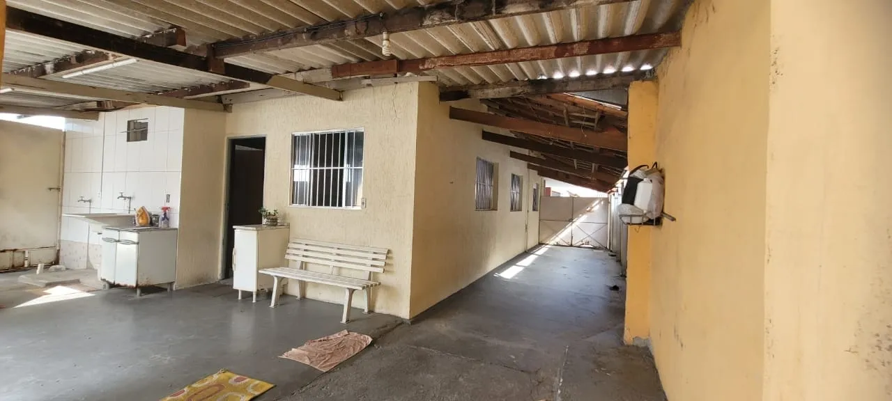 Foto do imóvel Casa à venda 3 Quartos, 1 Suite, 275M², Santana, Pindamonhangaba - SP