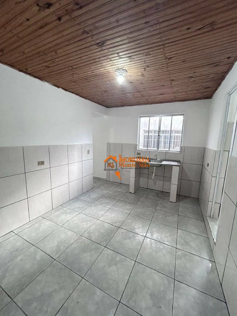 Foto do imóvel Casa com 1 dormitório para alugar, 40 m² por R$ 920,00/mês - Jardim Presidente Dutra - Guarulhos/SP