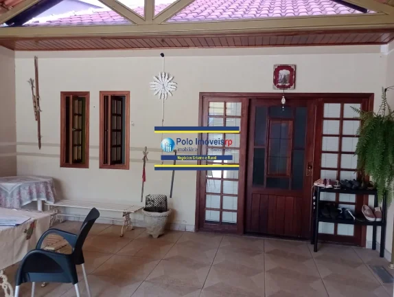 Imagem Casa residencial ou comercial R$ 750.000 com 4 dormitórios, 4 vagas de garagem - Pirassununga - São Paulo