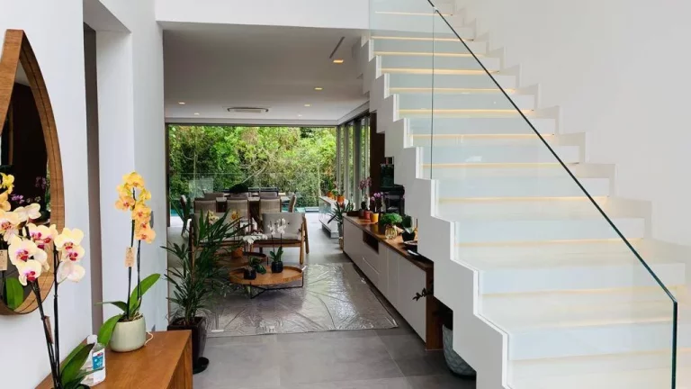 Foto do imóvel Casa à venda Riviera de São Lourenço decorada e equipada - Modulo 24 -