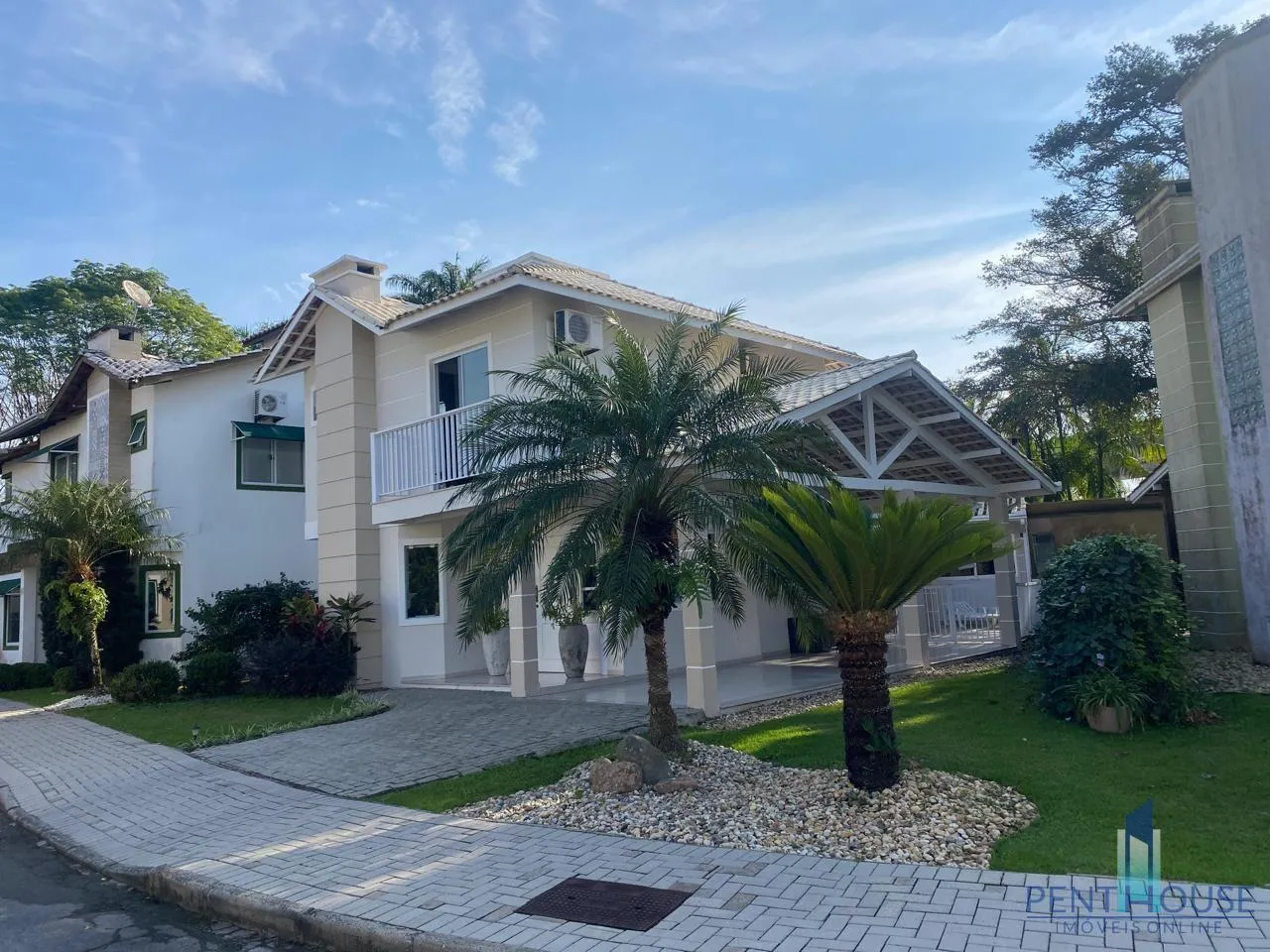 Imagem Casa em Condomínio para Venda em Balneário Camboriú, BARRA, 3 dormitórios, 1 suíte, 2 banheiros, 2 vagas