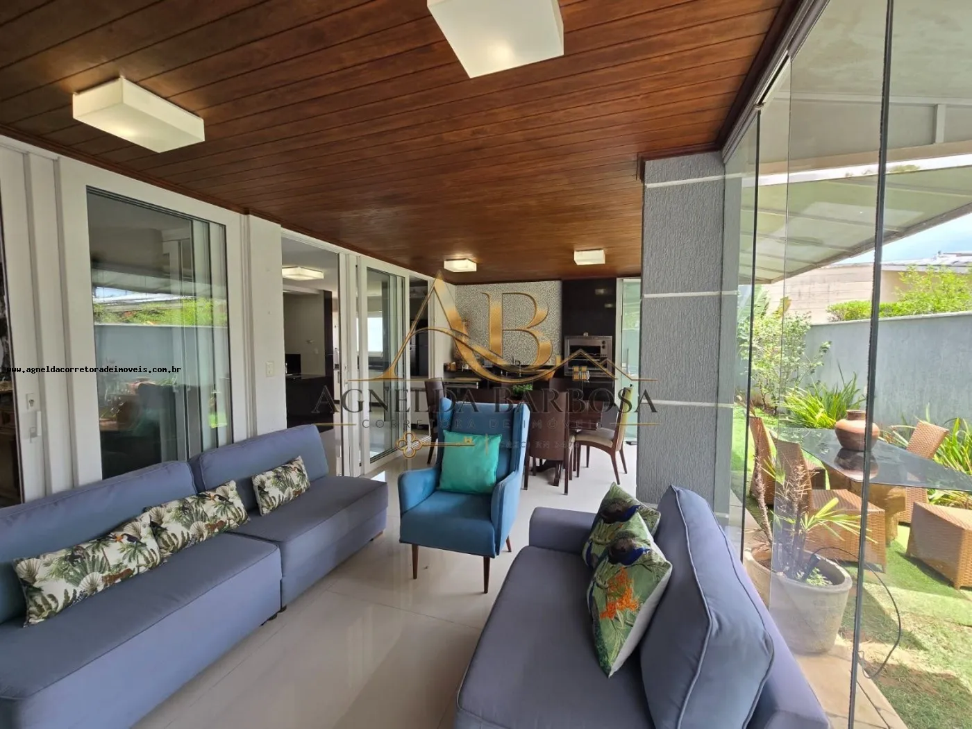 Imagem Casa em Condomínio para Venda em Parnamirim, Pium (Distrito Litoral), 4 dormitórios, 4 suítes, 5 banheiros, 4 vagas
