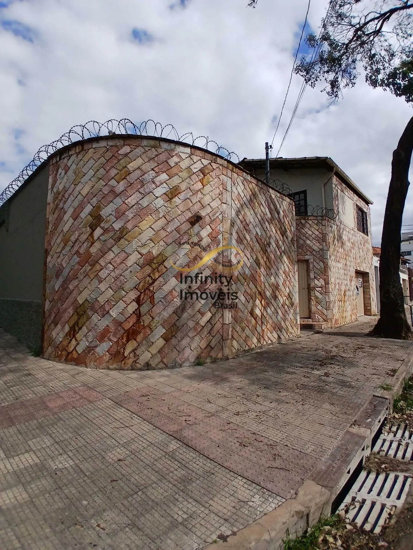 Imagem Casa à venda no bairro Castelo - Belo Horizonte/MG