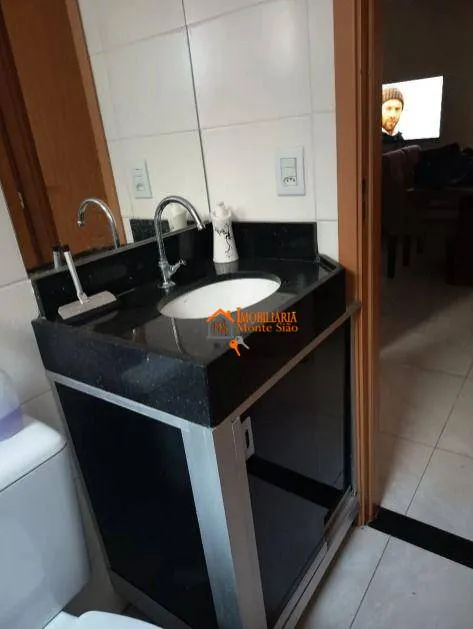 Imagem Apartamento com 2 dormitórios à venda, 43 m² por R$ 320.000,00 - Água Chata - Guarulhos/SP
