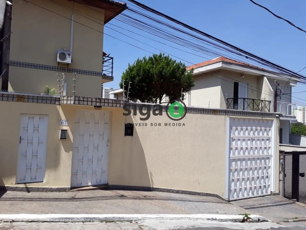 Foto do imóvel Sofisticação e Exclusividade em Casa Triplex no Bosque da Saúde