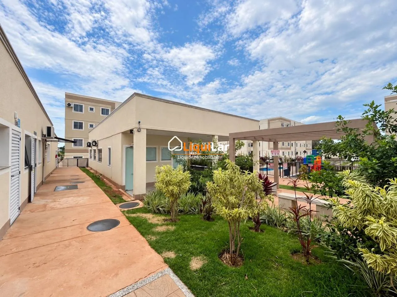 Imagem Apartamento com sacada Cel Antonino