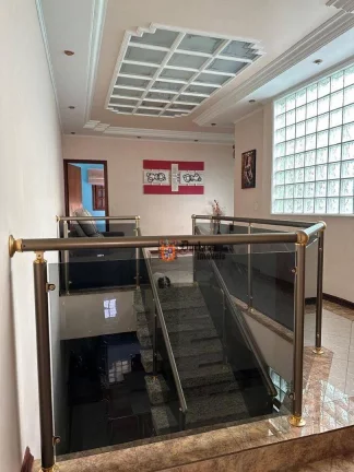 Imagem Sobrado com 3 dormitórios à venda, 195 m² por R$ 1.115.000 - Vila Camilópolis - Santo André/SP