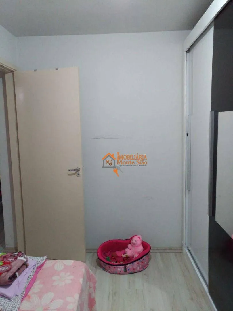 Imagem Apartamento com 2 dormitórios à venda, 45 m² por R$ 245.000,00 - Água Chata - Guarulhos/SP