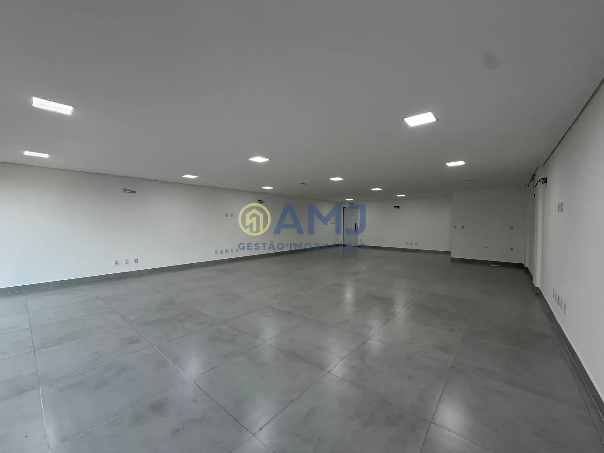 Imagem Sala Comercial para Locação - Galeria CICON | Jardim Atlântico