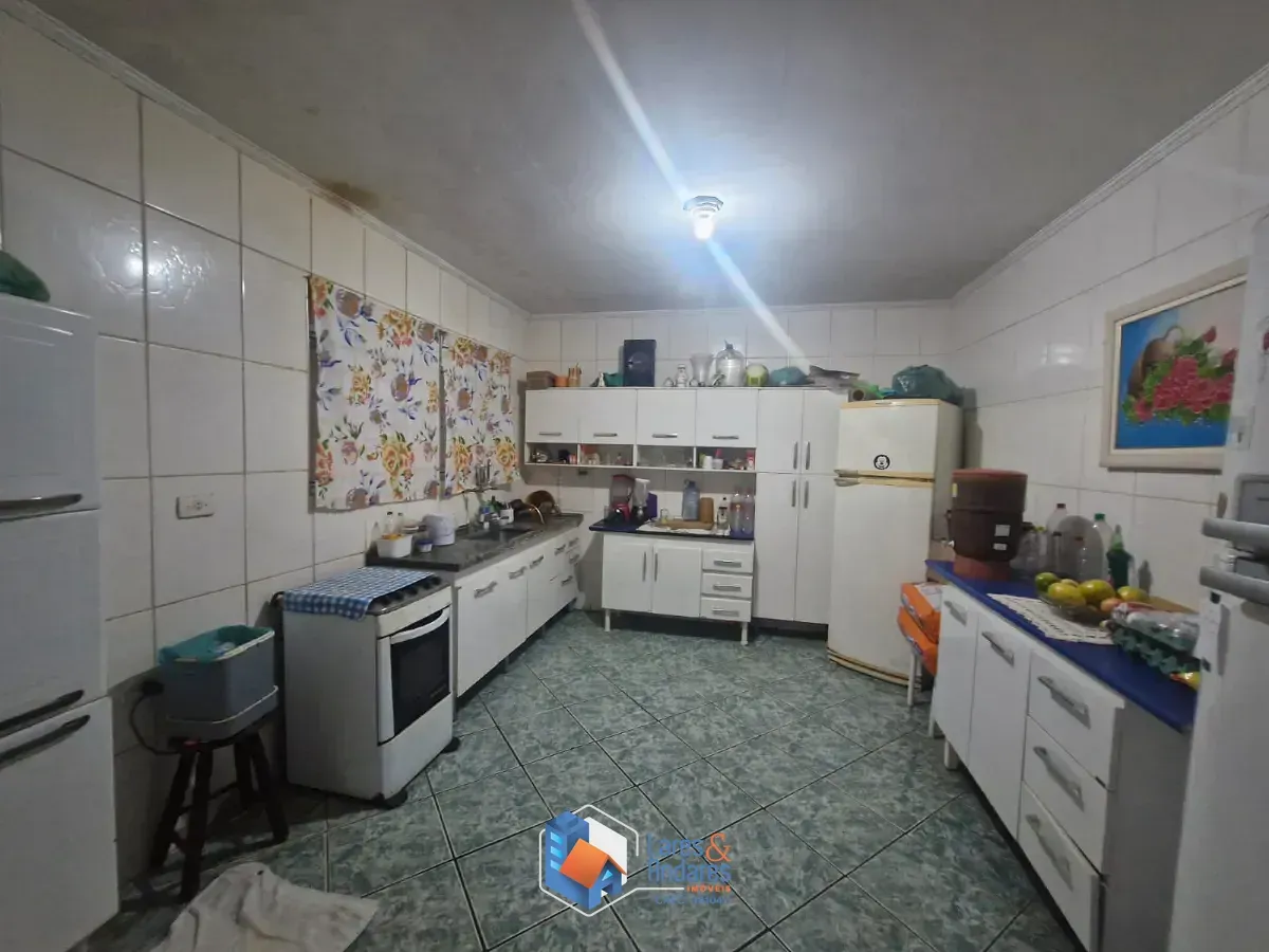 Imagem Casa para venda em Vila Carbone com 4 quartos, sendo 2 suítes, 138m²