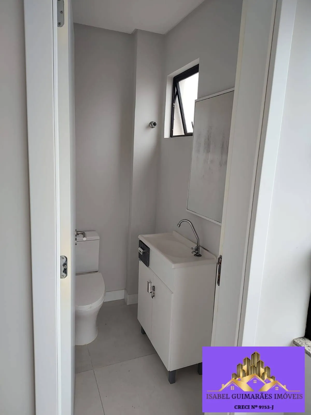 Foto do imóvel: Vendo Apartamento 03 Suítes,100 metros da Praia, Gravatá de Navegantes