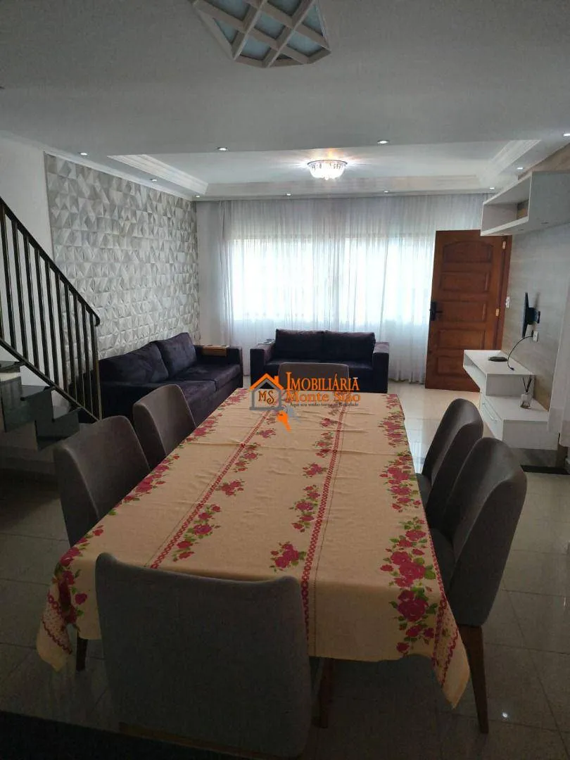 Imagem Sobrado à venda, 206 m² por R$ 830.000,00 - Jardim Valéria - Guarulhos/SP