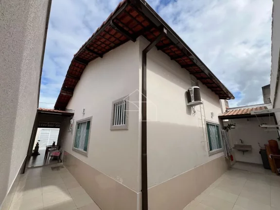 Imagem Casa Linear em Morada de Laranjeiras - Porteira fechada