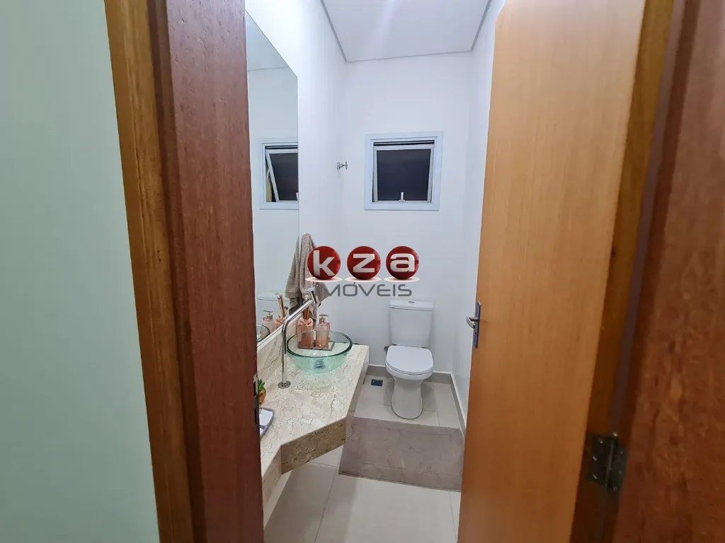 Imagem Casa à venda em Valinhos-SP: 3 quartos, 1 suíte, 2 salas, 3 banheiros, 2 vagas de garagem, 207,98m² no Jardim São Marcos!