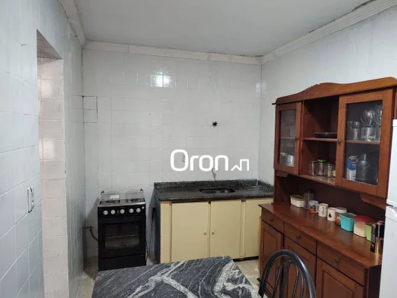 Imagem Apartamento com 2 dormitórios à venda, 64 m² por R$ 220.000,00 - Jardim América - Goiânia/GO