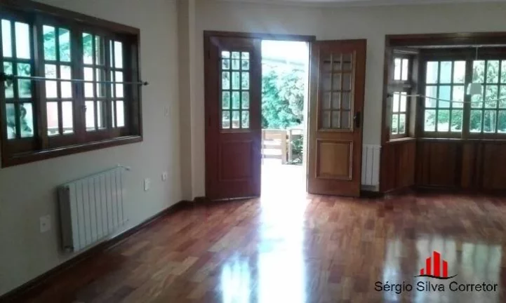 Imagem Casa em Condomínio Fechado para Venda, com 05 quartos em Vila Inglesa.