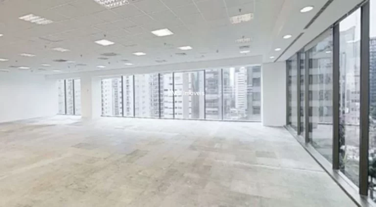 Imagem Conjunto Comercial para Locação na Vila Nova Conceição - São Paulo-SP: 677m², 14 Vagas de Garagem!
