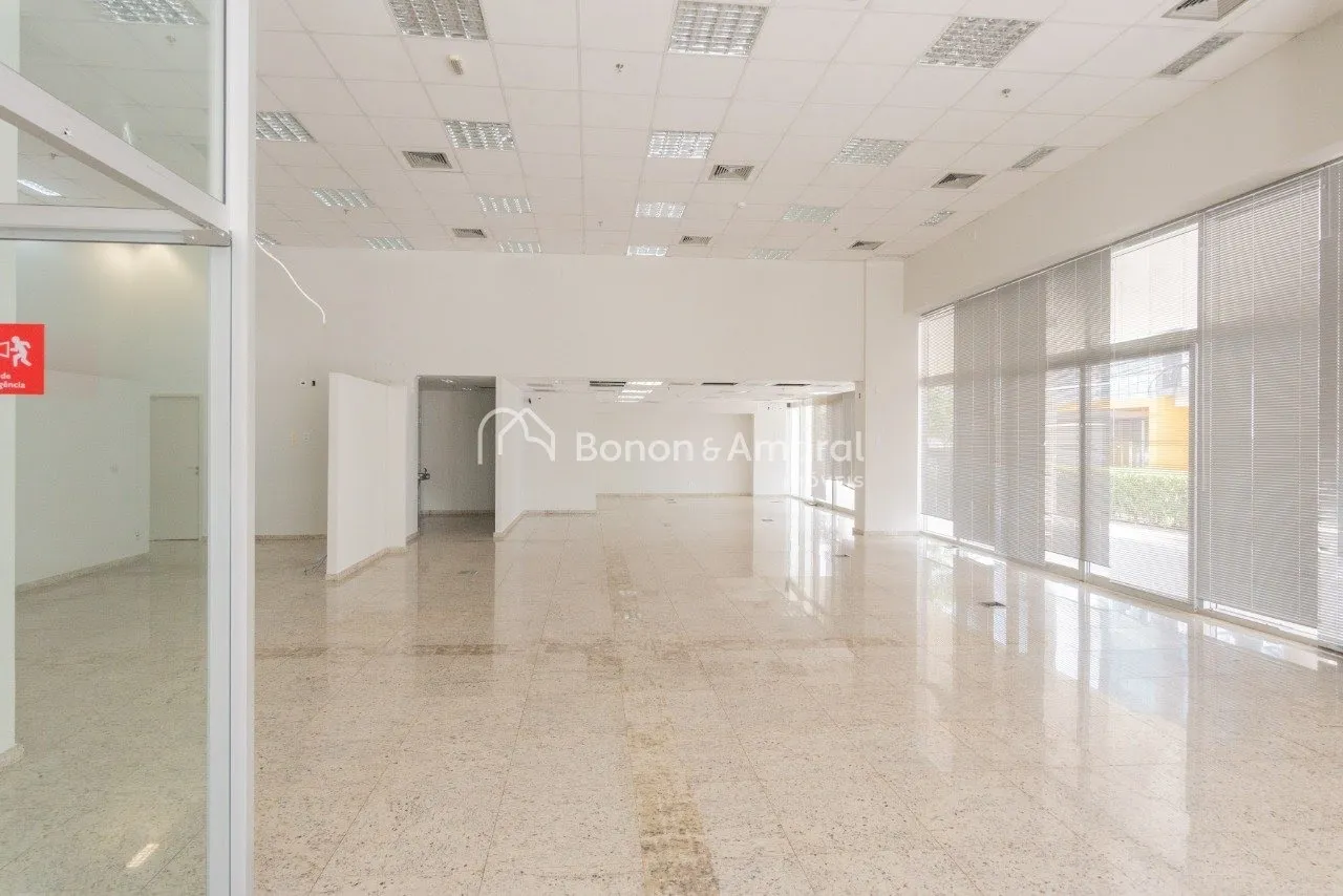 Imagem Salas Comerciais de 344 m² no Edifício Montpellier - Venda e Locação