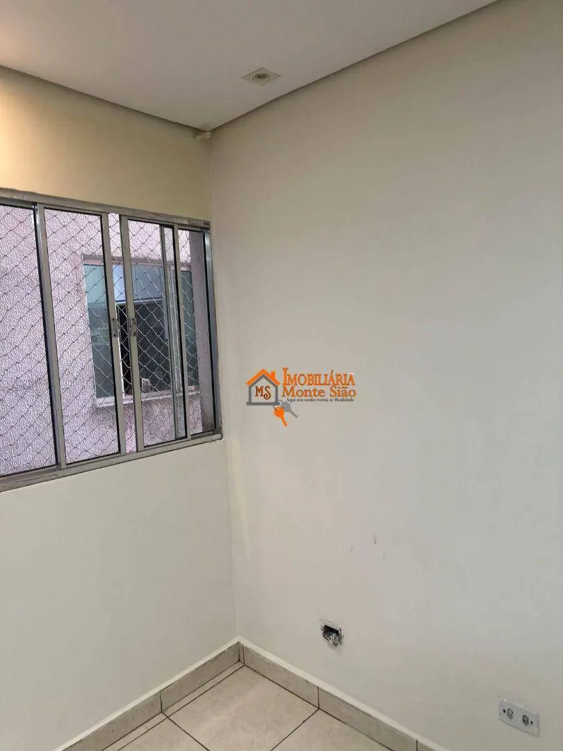Imagem Apartamento com 2 dormitórios à venda, 45 m² por R$ 155.000,00 - Parque Continental - Guarulhos/SP