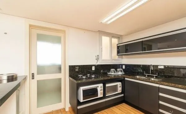 Imagem Apartamento no bairro Higienópolis de 2 dormitórios e 2 vagas