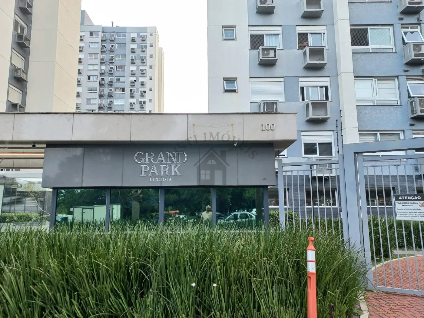 Imagem Apartamento 3 quartos para Venda no bairro Jardim Lindóia em Porto Alegre