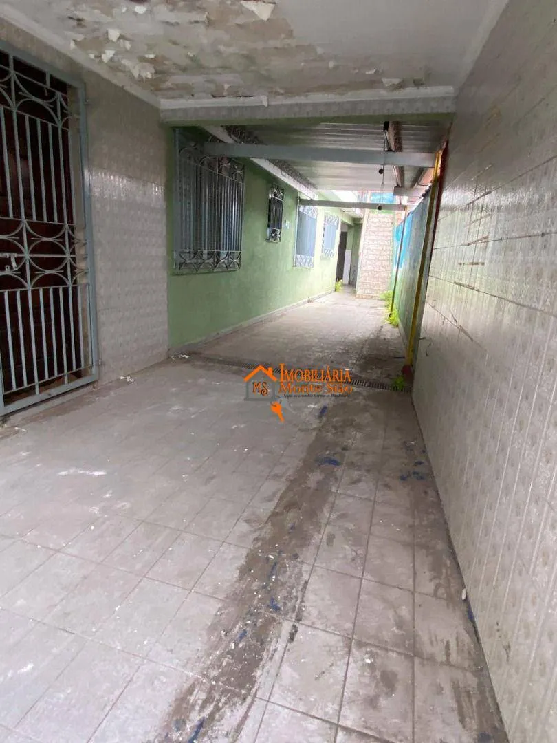 Imagem Casa térrea com 245m² de terreno, com 6 salas, oportunidade para investidor no Jardim Vila Galvão - Guarulhos/SP