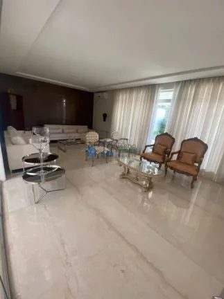 Imagem Casa com 7 Quartos e 6 banheiros com 1020 m² no Cidade Jardim