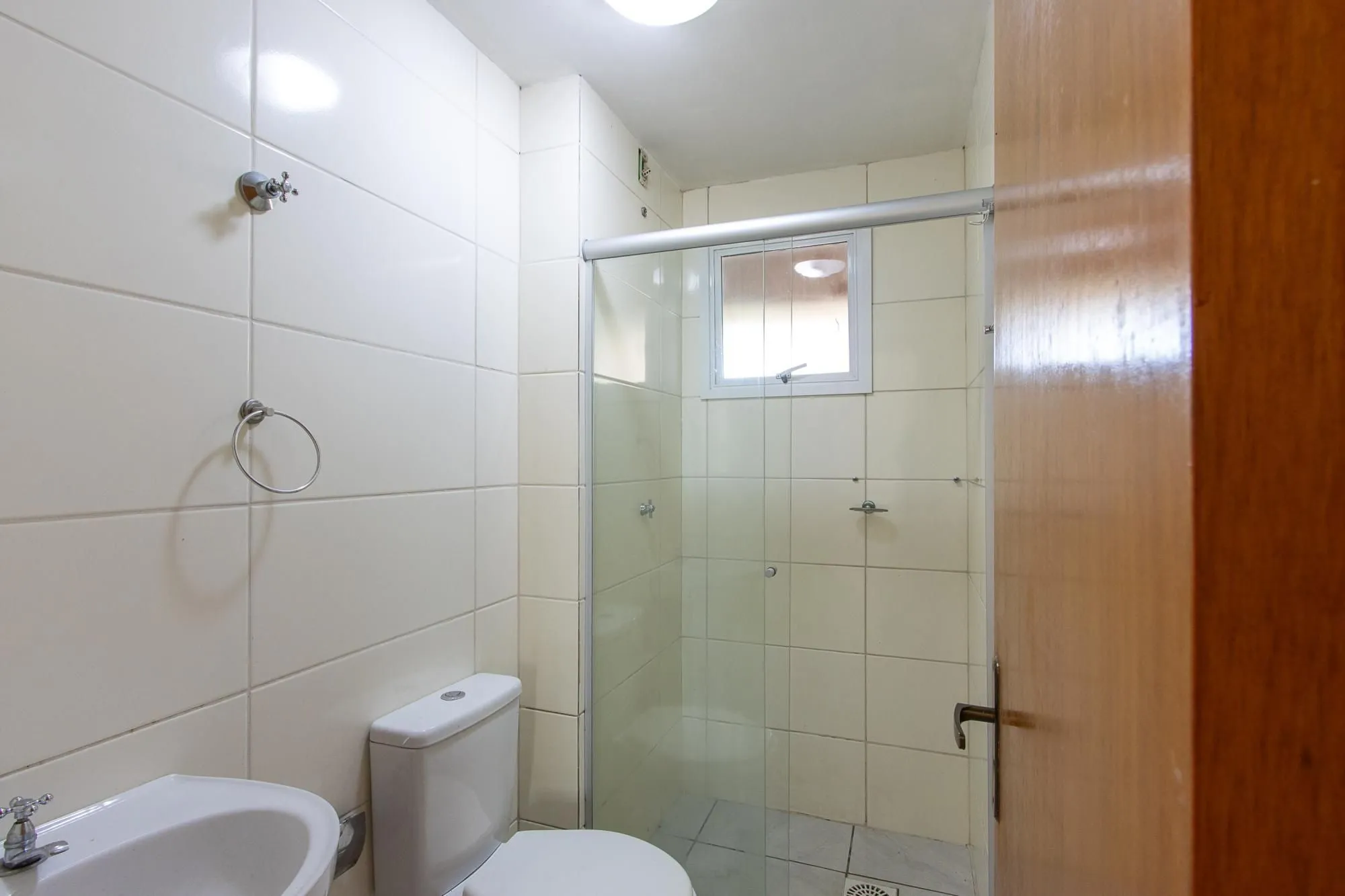 Imagem Casa residencial em condominio fechado para locação no bairro Hípica