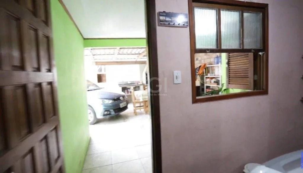Imagem Casa para Venda - 180m², 3 dormitórios, sendo 1 suites, 3 vagas - Sarandi
