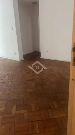 Imagem Apartamento de 3 Quartos para Venda em Copacabana com 103 m²