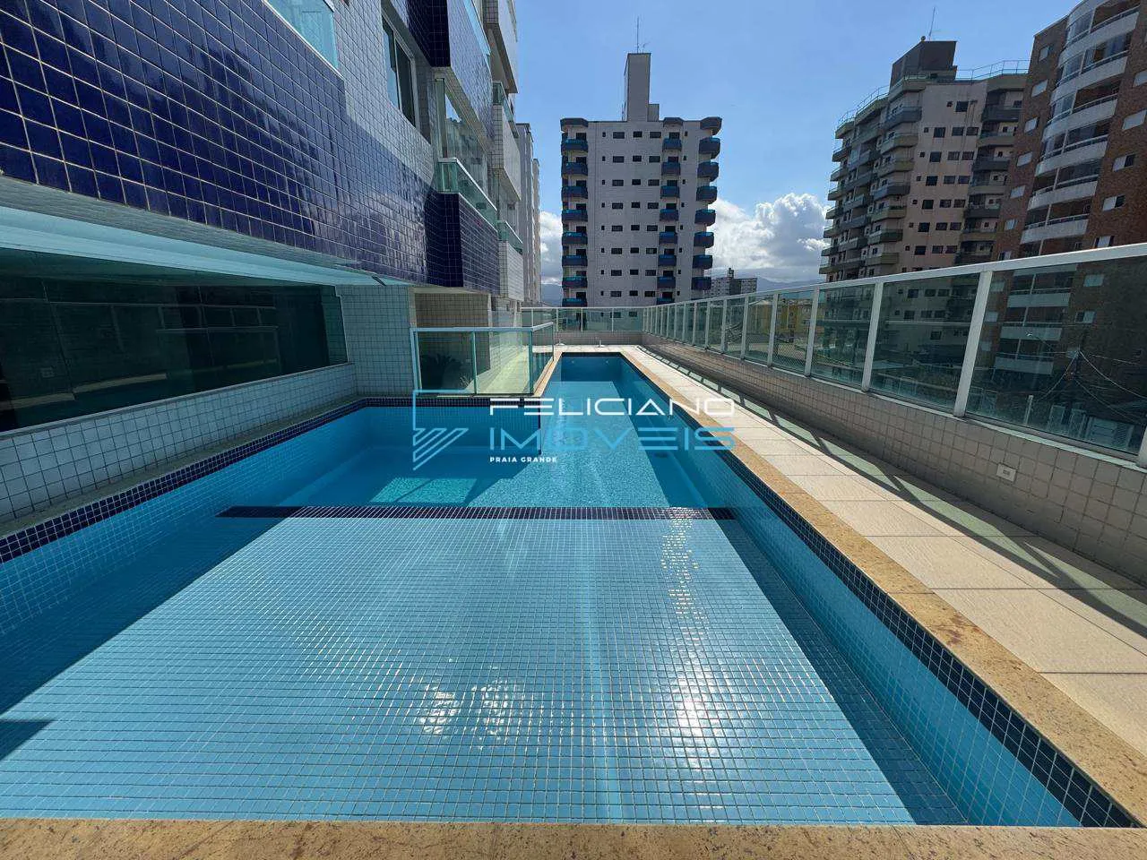 Imagem Apartamento com 2 quartos, Ocian, Praia Grande - R$ 677 mil, Cod: 6423