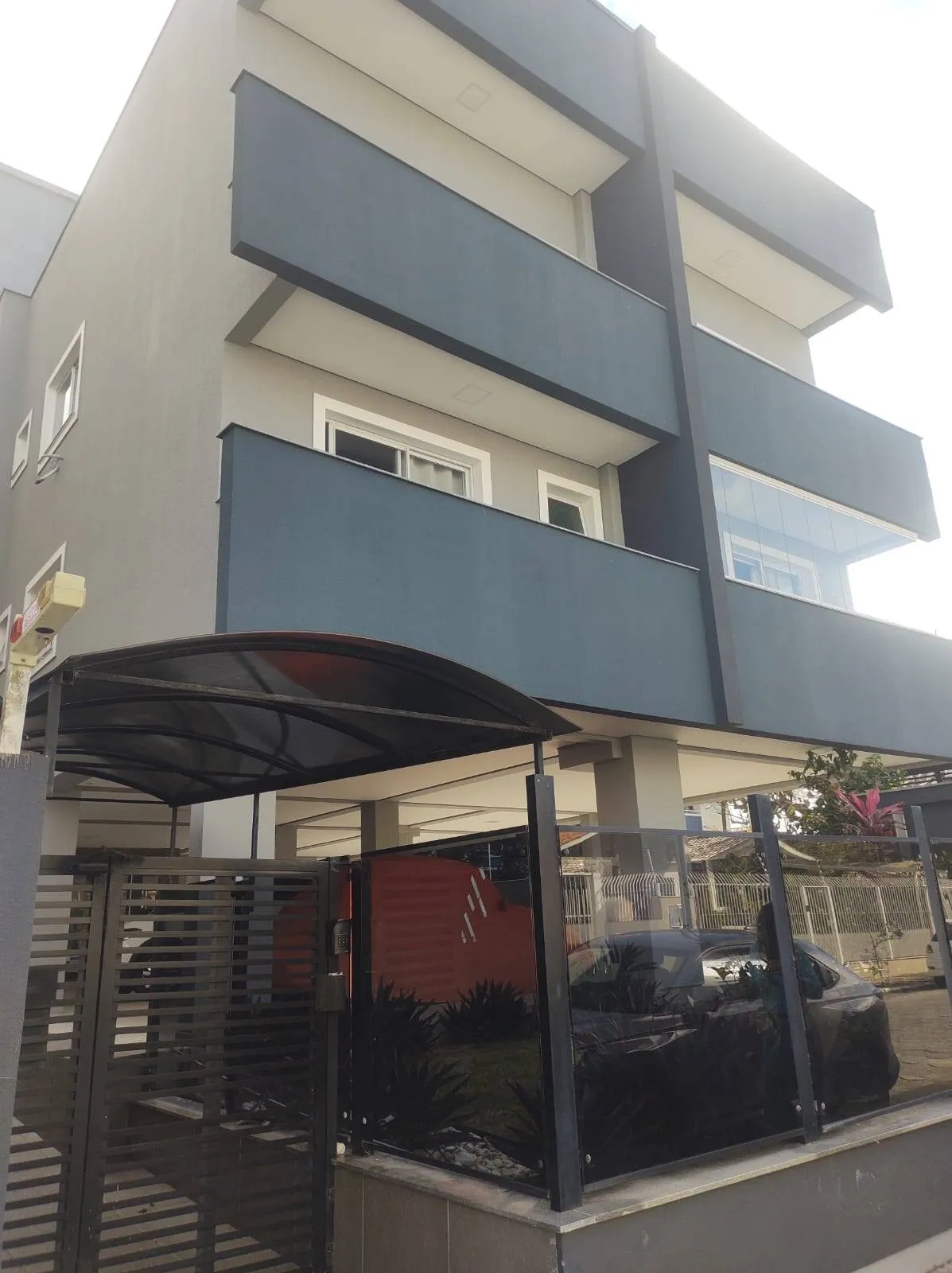 Foto do imóvel: Apartamento com 2 suítes em Jurerê Tradicional. em Rua Jorge Cherem