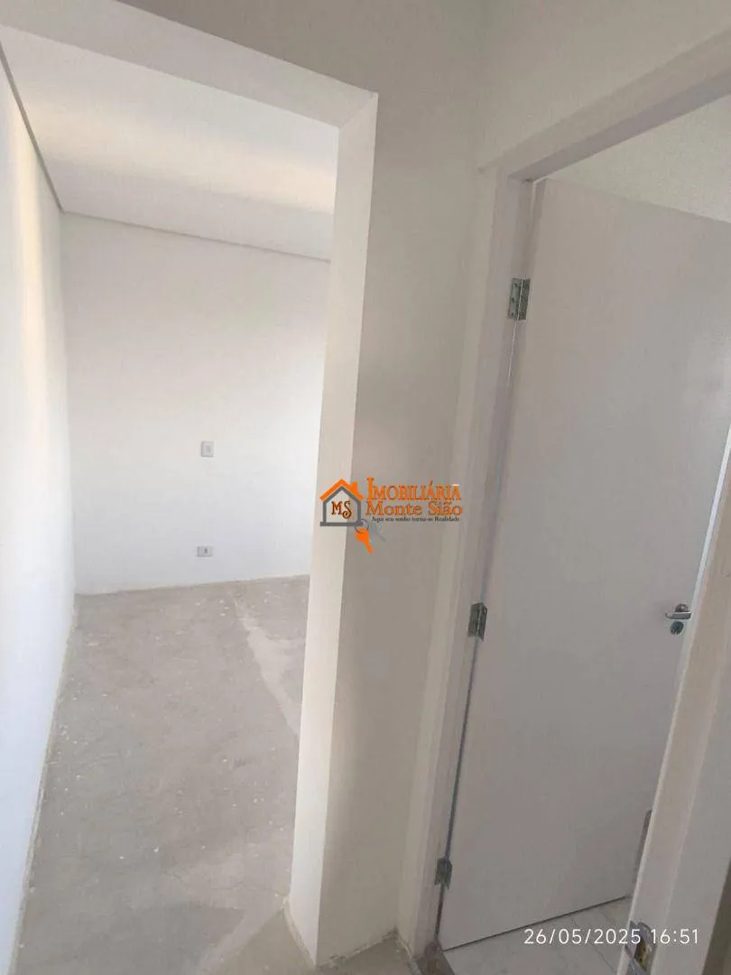 Imagem Apartamento com 2 dormitórios à venda, 59 m² por R$ 585.000 - Portão - Arujá/SP